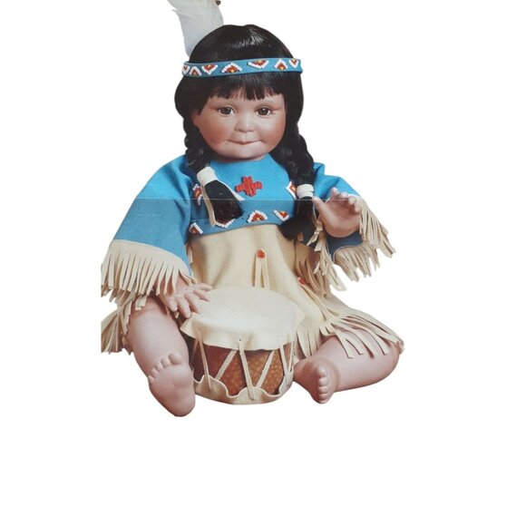 Song of the Sioux Porcelain Native American Doll by Gregory Perillo Danbury Mint - Picture 2 of 4